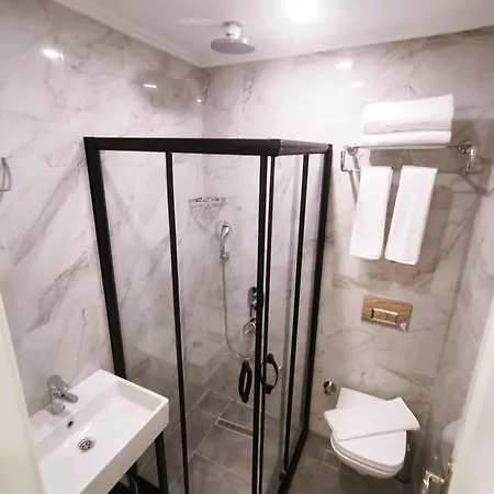 Luxx Garden 3* Isztambul