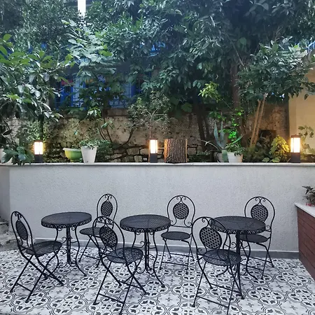 Luxx Garden Hotel 3*