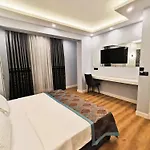 Luxx Garden 3* Istanbul