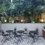 Luxx Garden Hotel 3*