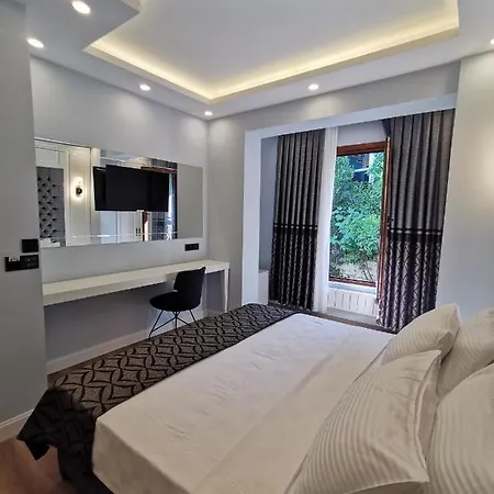 Luxx Garden 3* Istambul