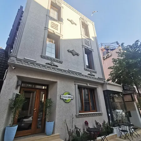 Luxx Garden 3*