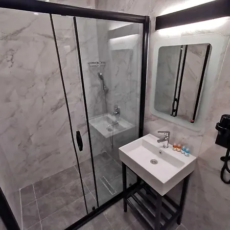 Luxx Garden Hotel Istanbul