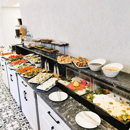 Luxx Garden Otel İstanbul