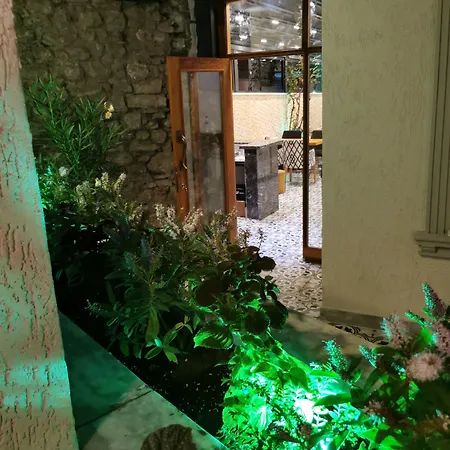 Otel Luxx Garden İstanbul
